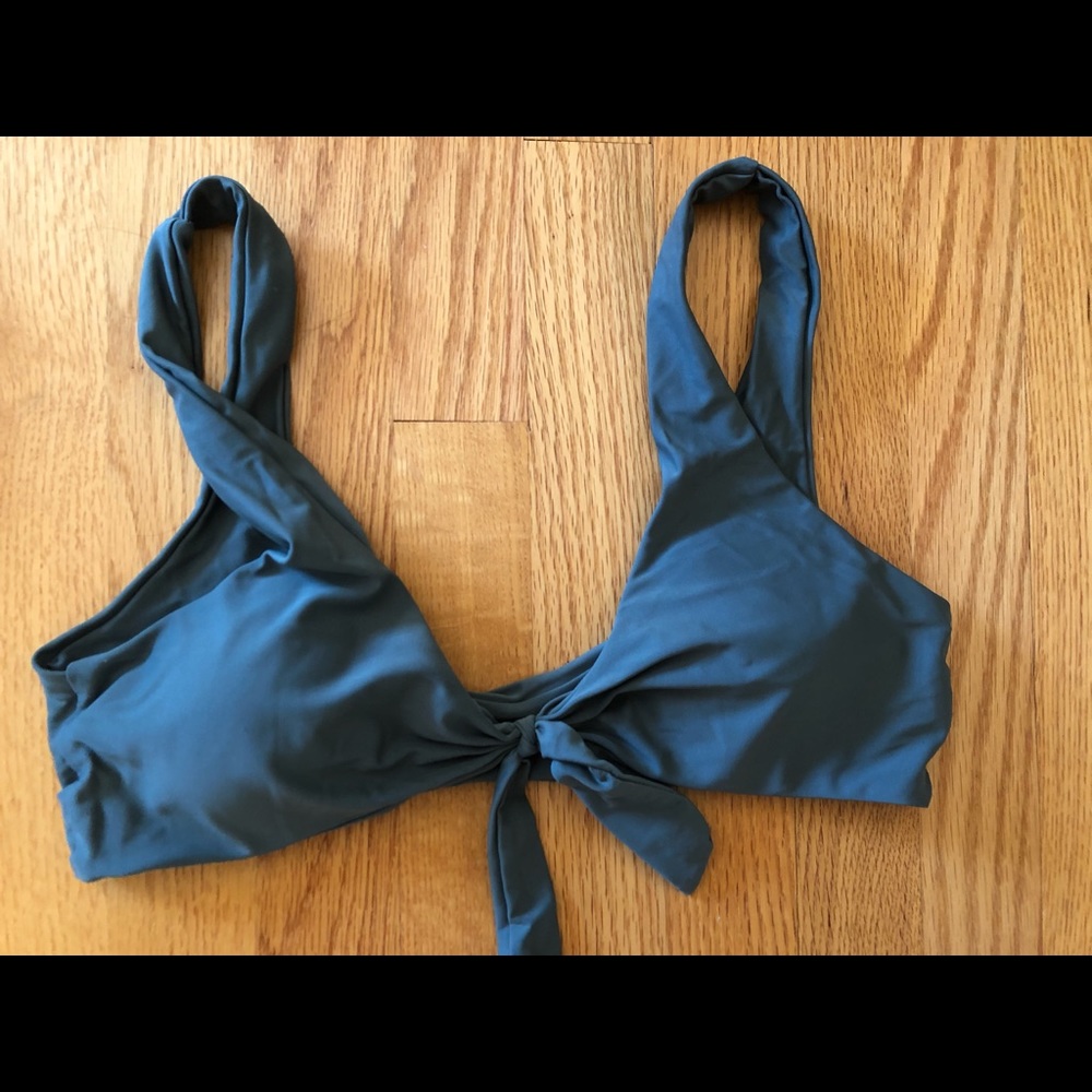 Bikini top